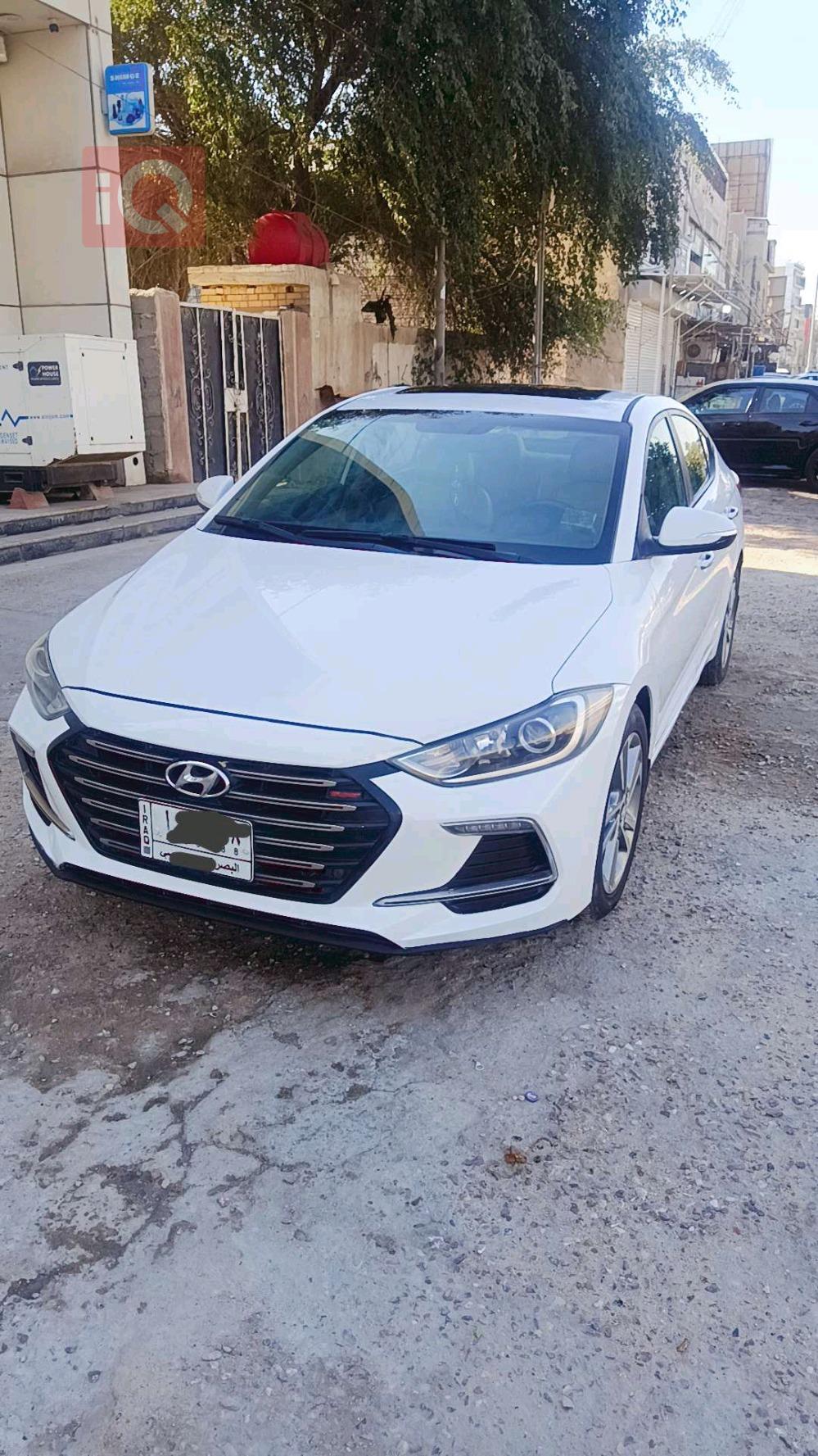 هیوندای ئەلەنترا